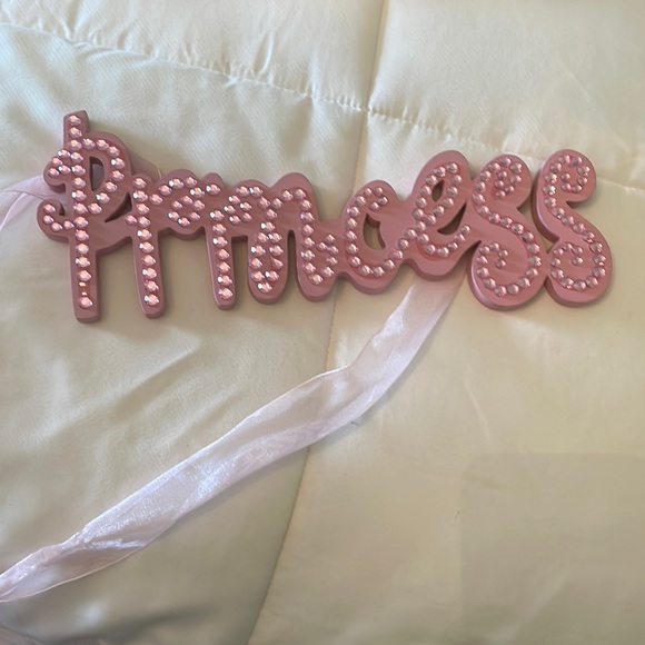 Princess bedroom decor - Picture 7 of 7